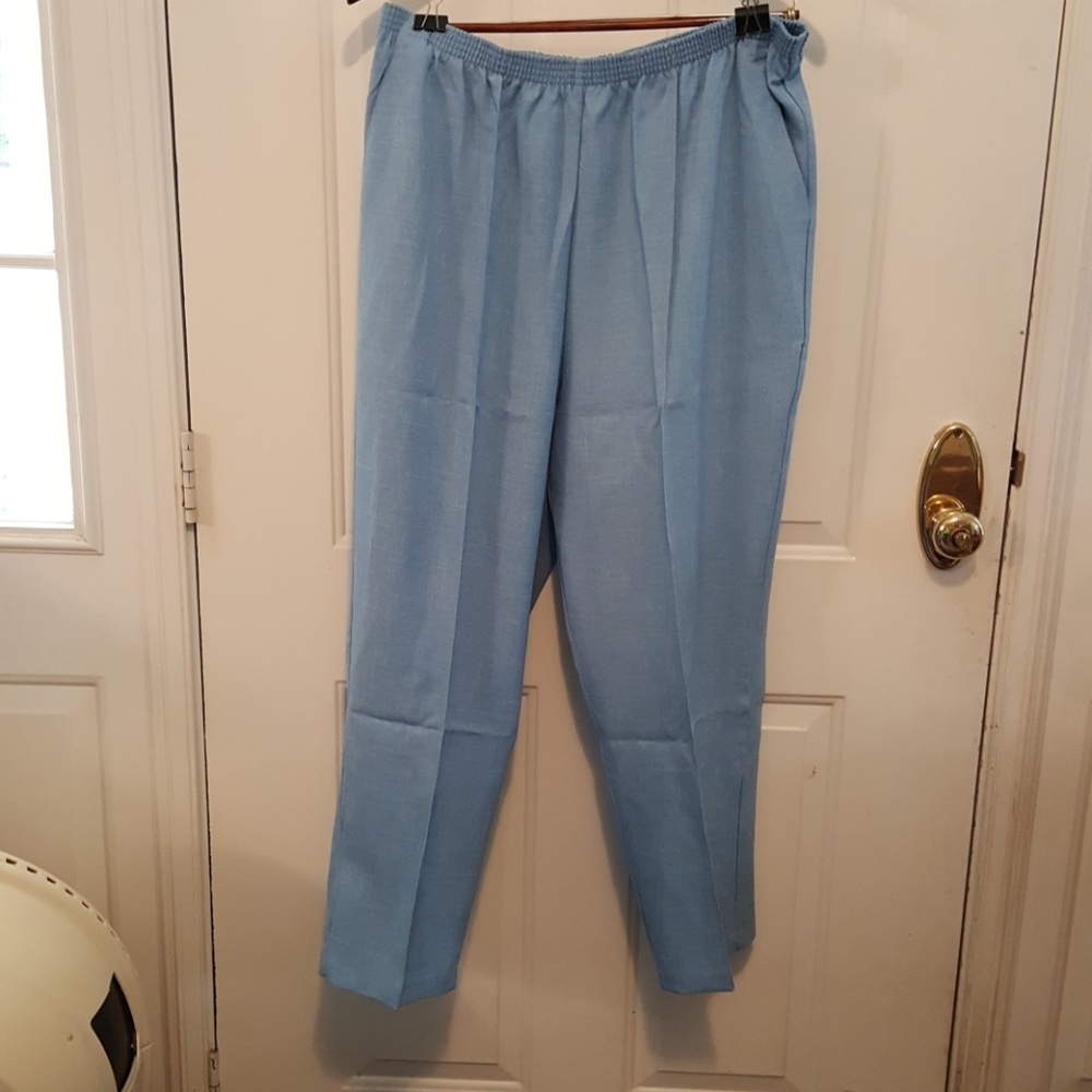 Women's Village Square light blue‎ pants, 20p